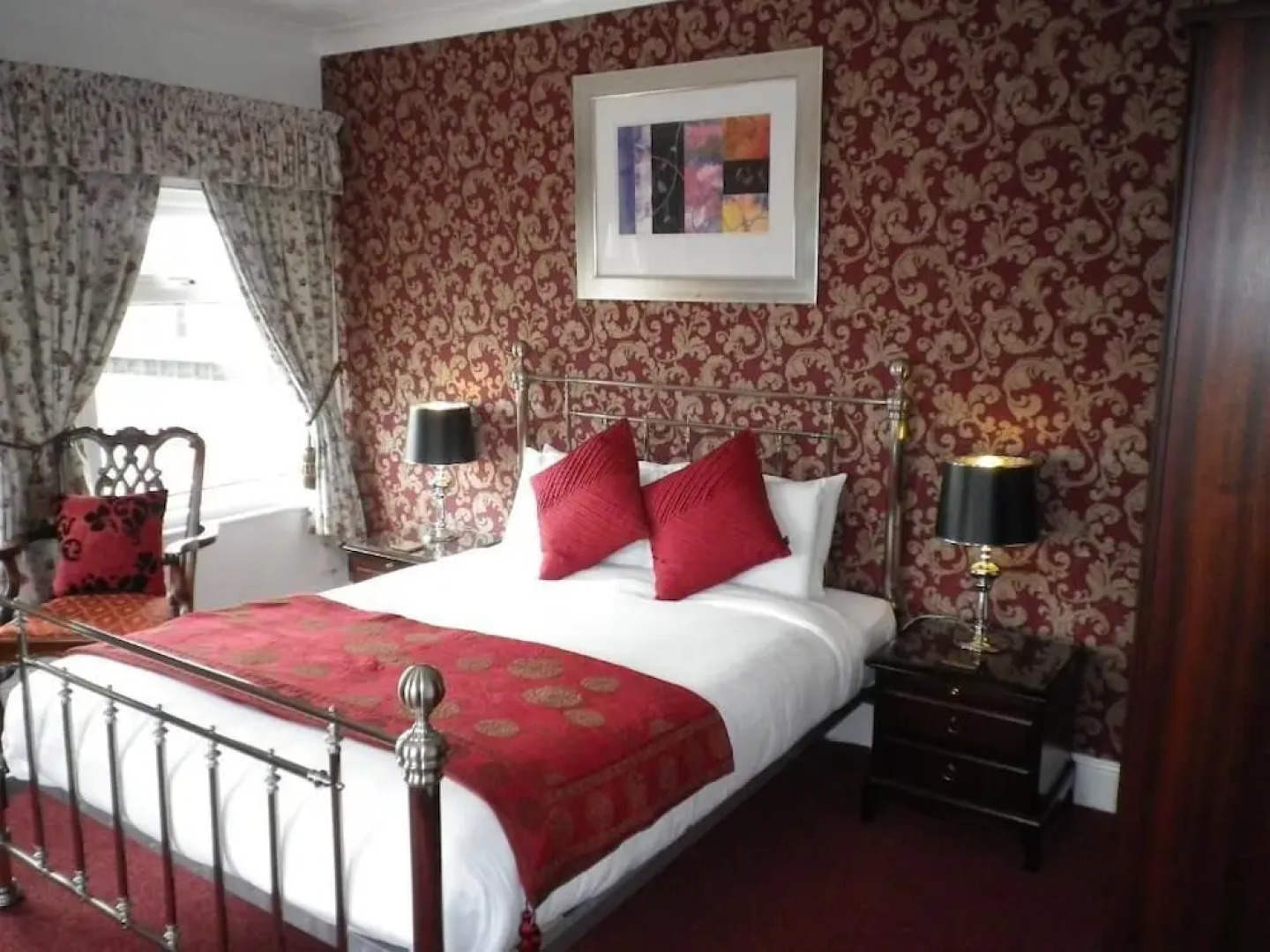 Willow Tree Lodge Hotel