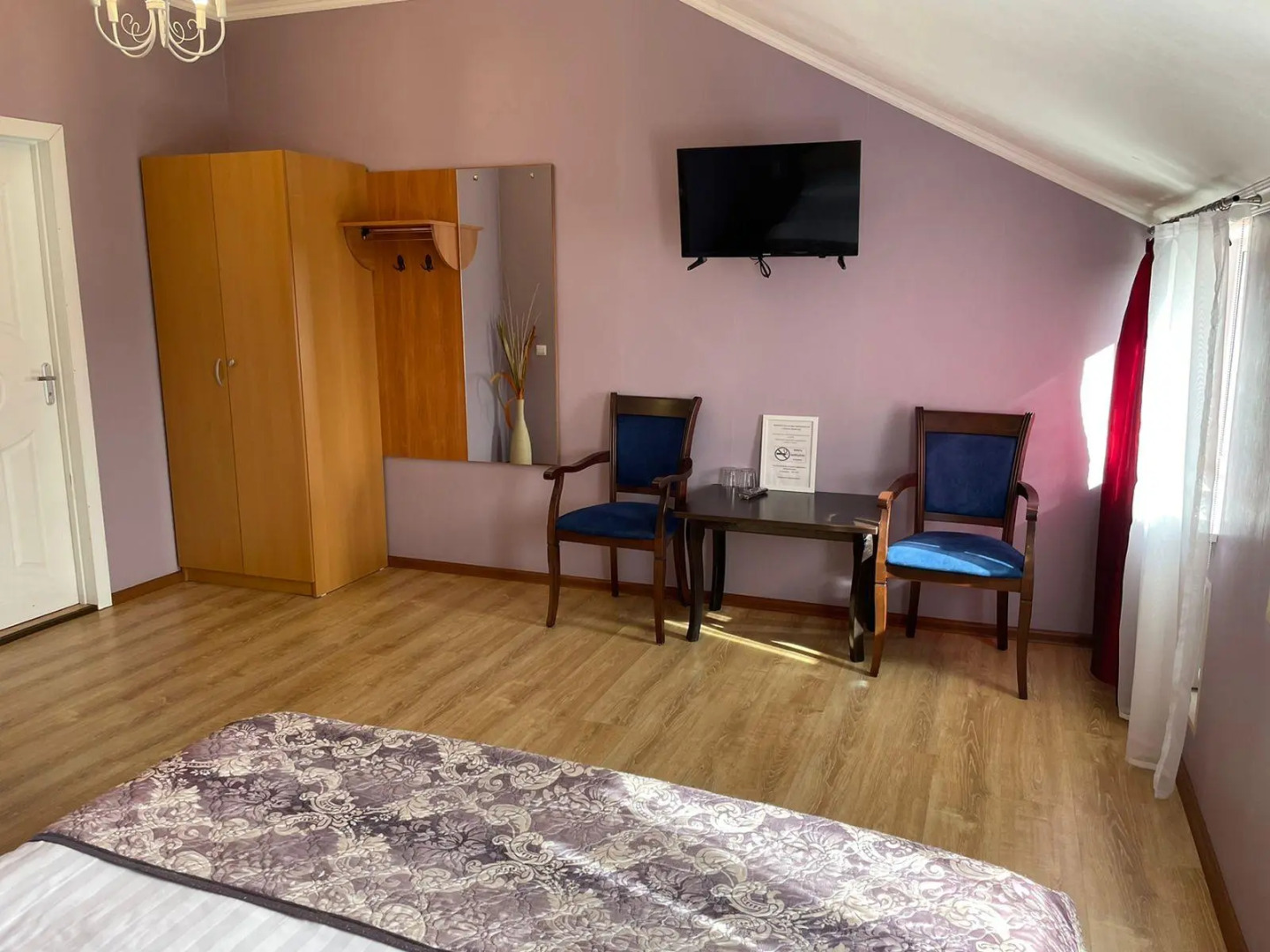 Отель «Белый Сад»