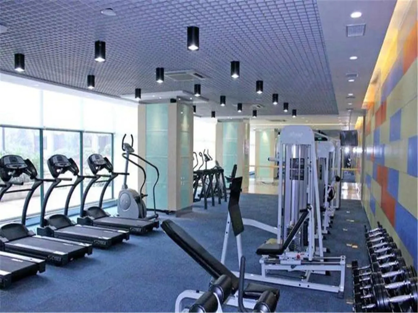 Golden Diamond Hotel