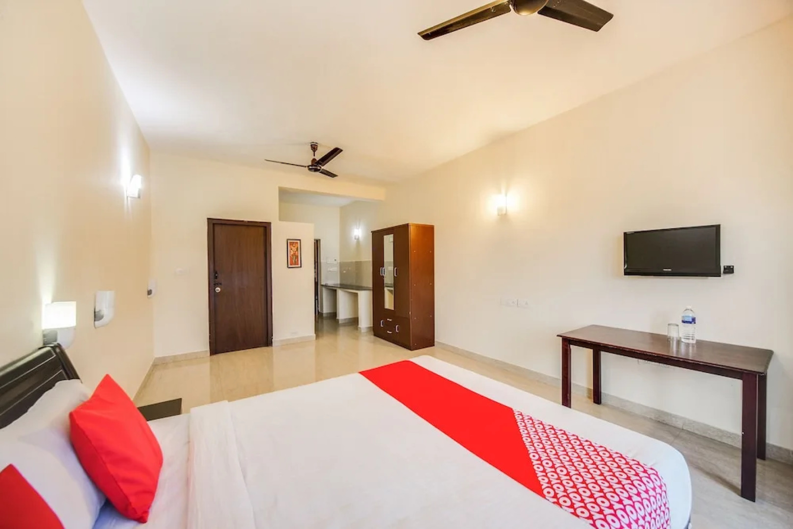 OYO 43665 Purple Resort