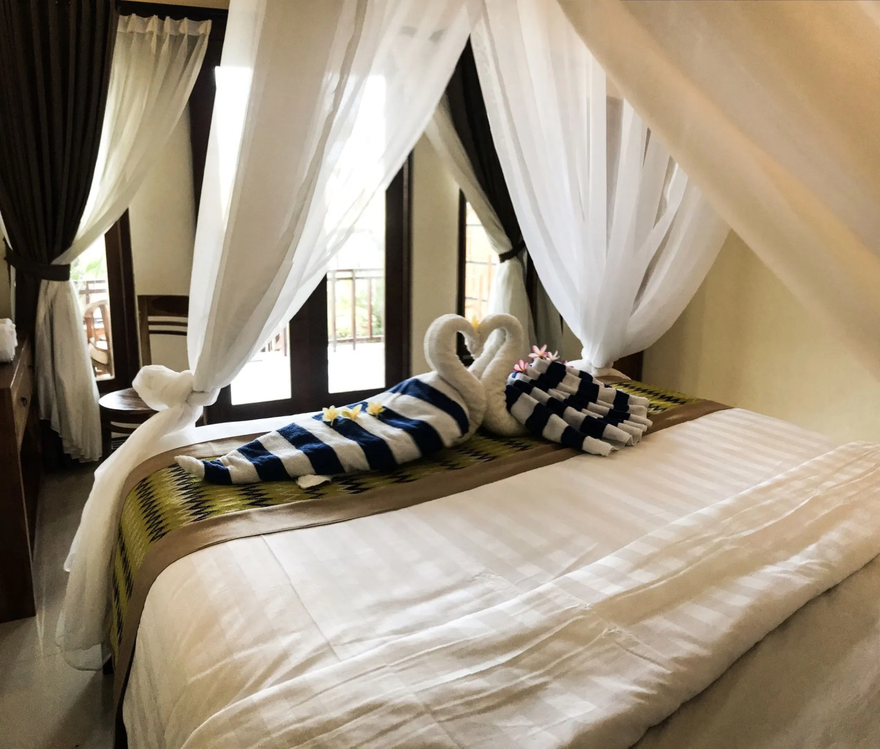 Kastapar Bridge Guest House