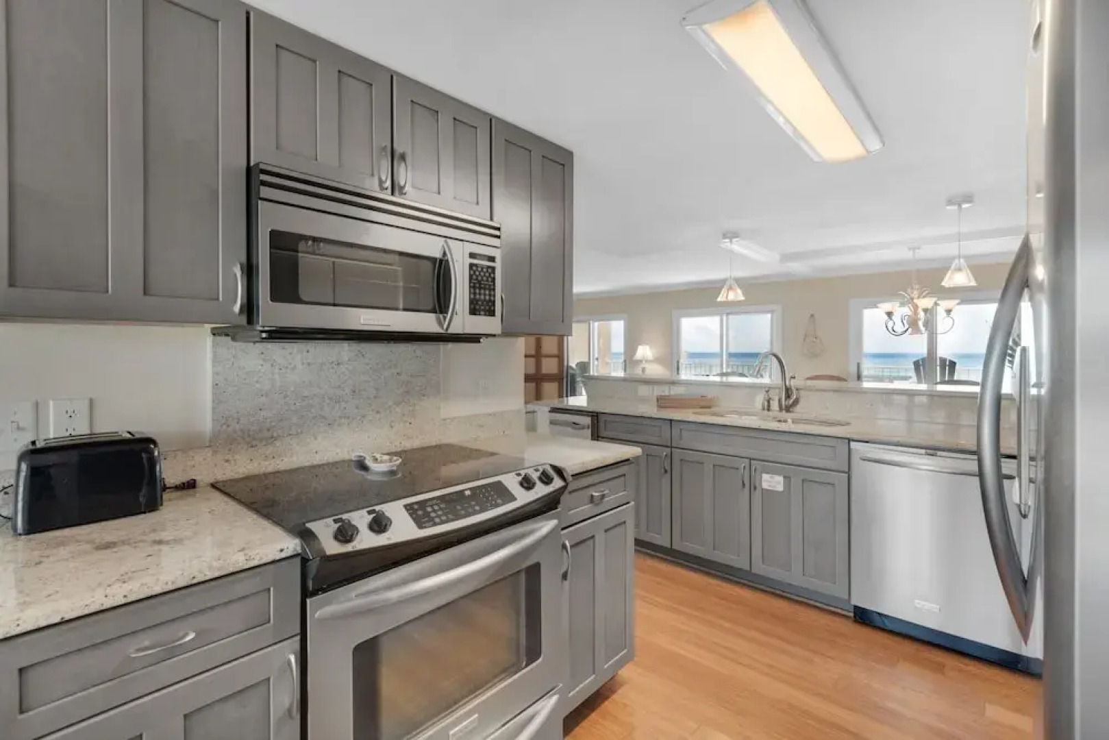 Sea Oats 4 Bedroom Condo by RedAwning