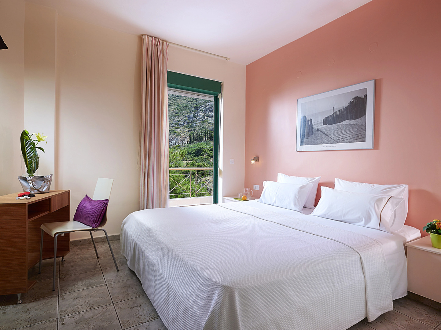 Bella Vista Hotel by Checkin