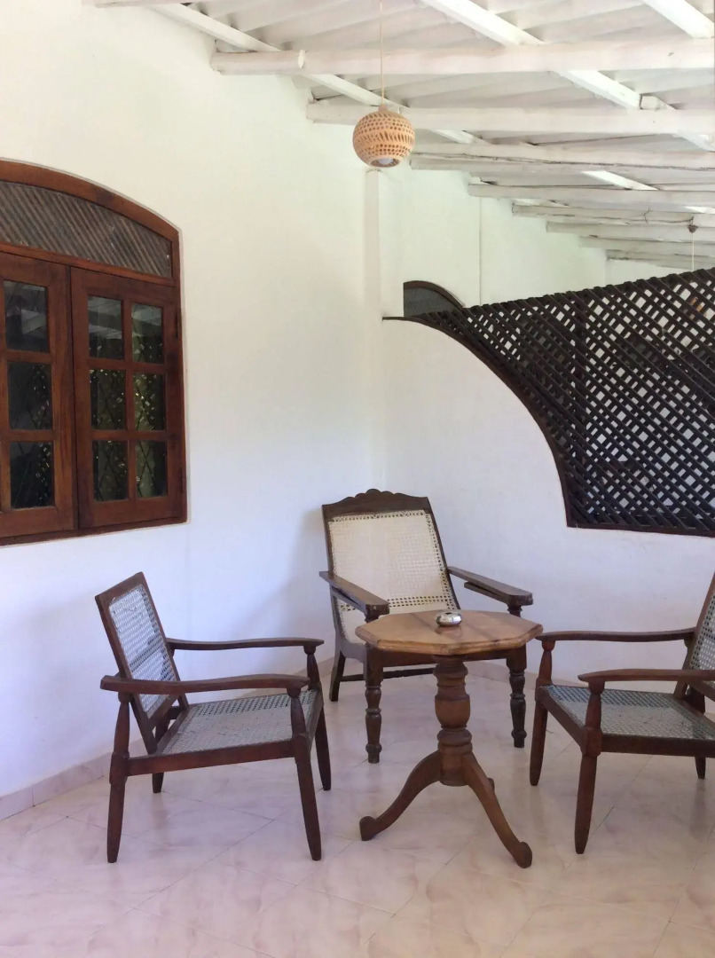 Sea View Beach Unawatuna Hotel