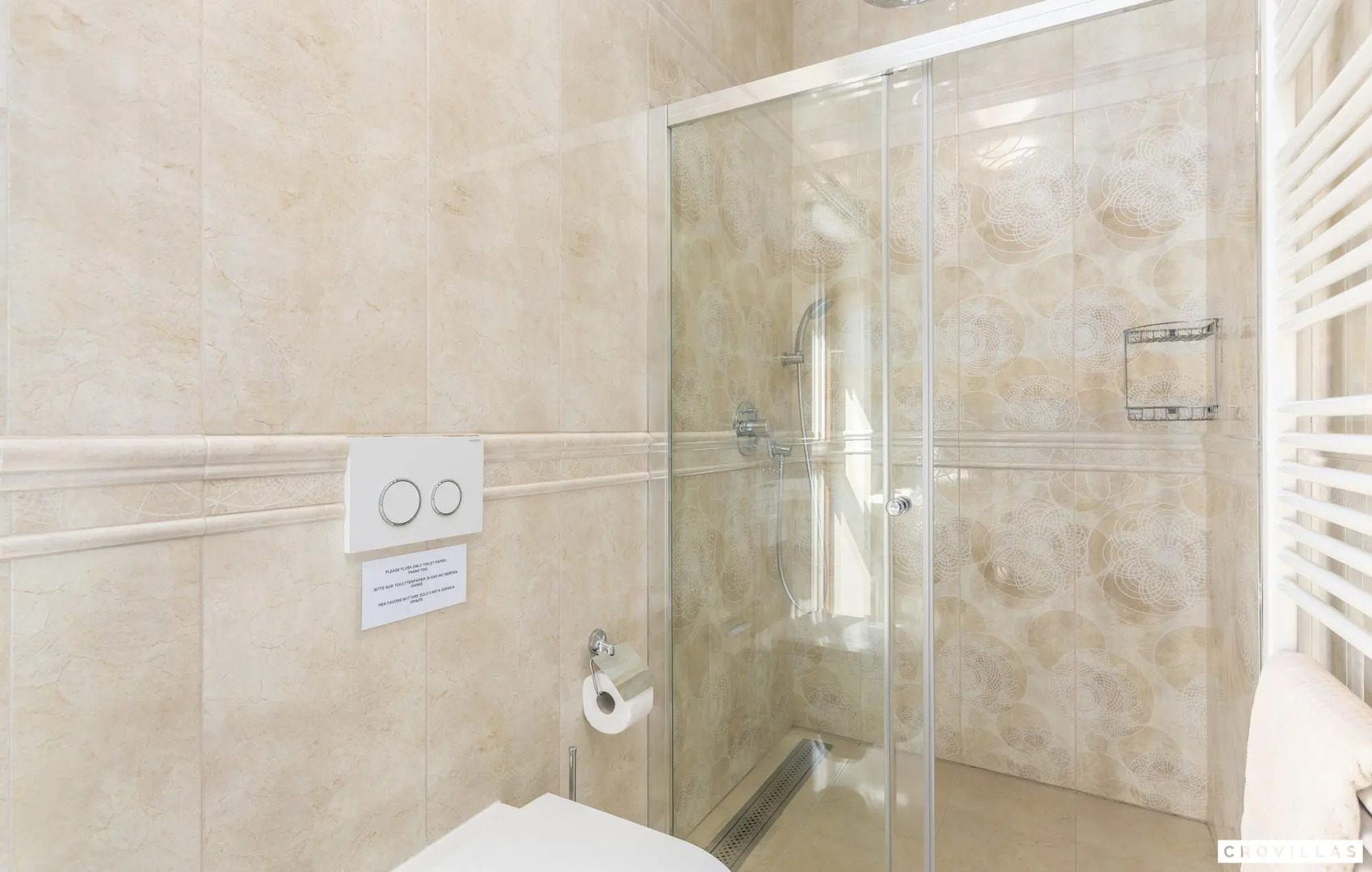 Happy in Fazana with 5 bedrooms and 1 bathrooms