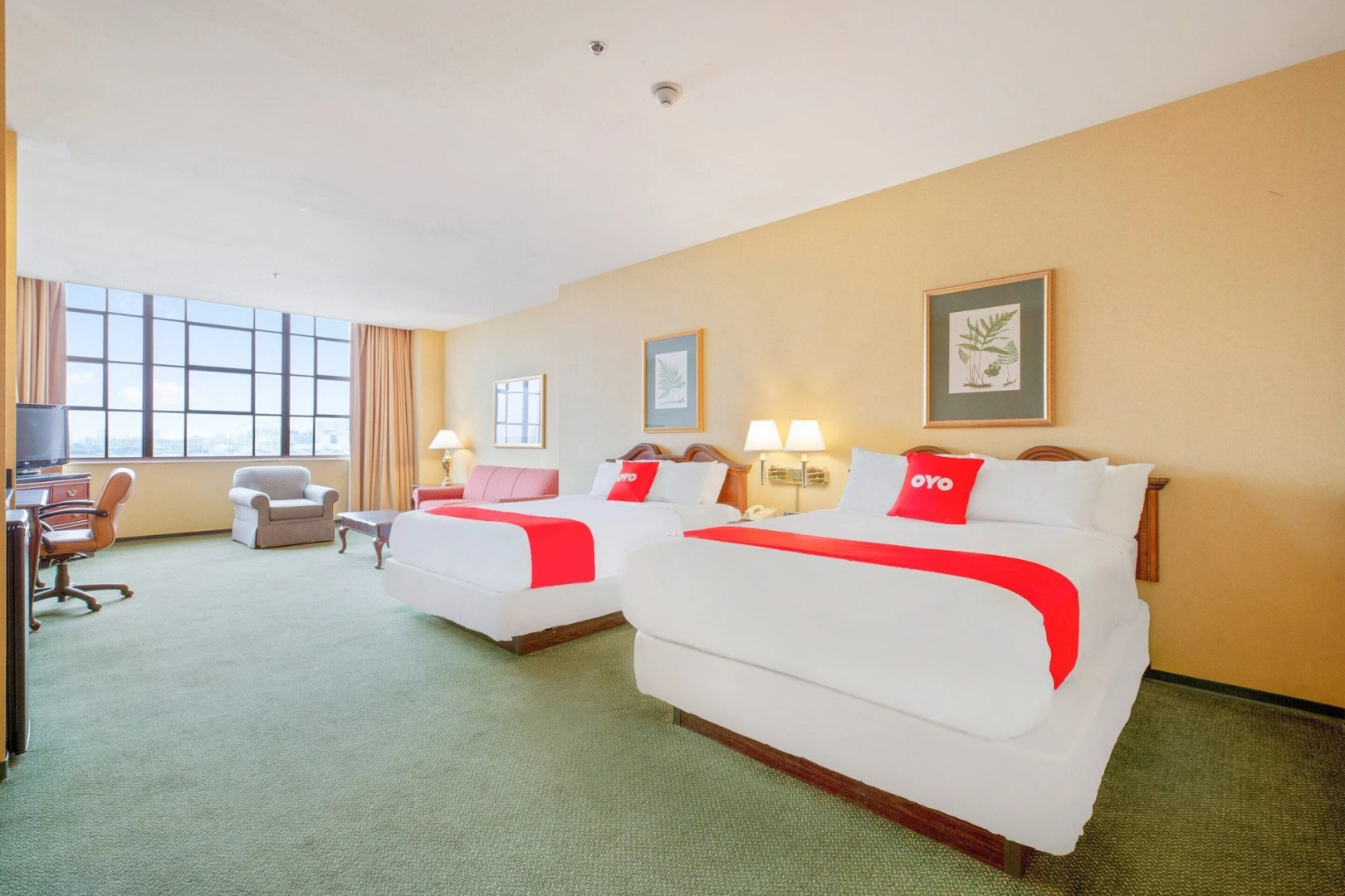 OYO Hotel St. Louis Downtown City Center MO