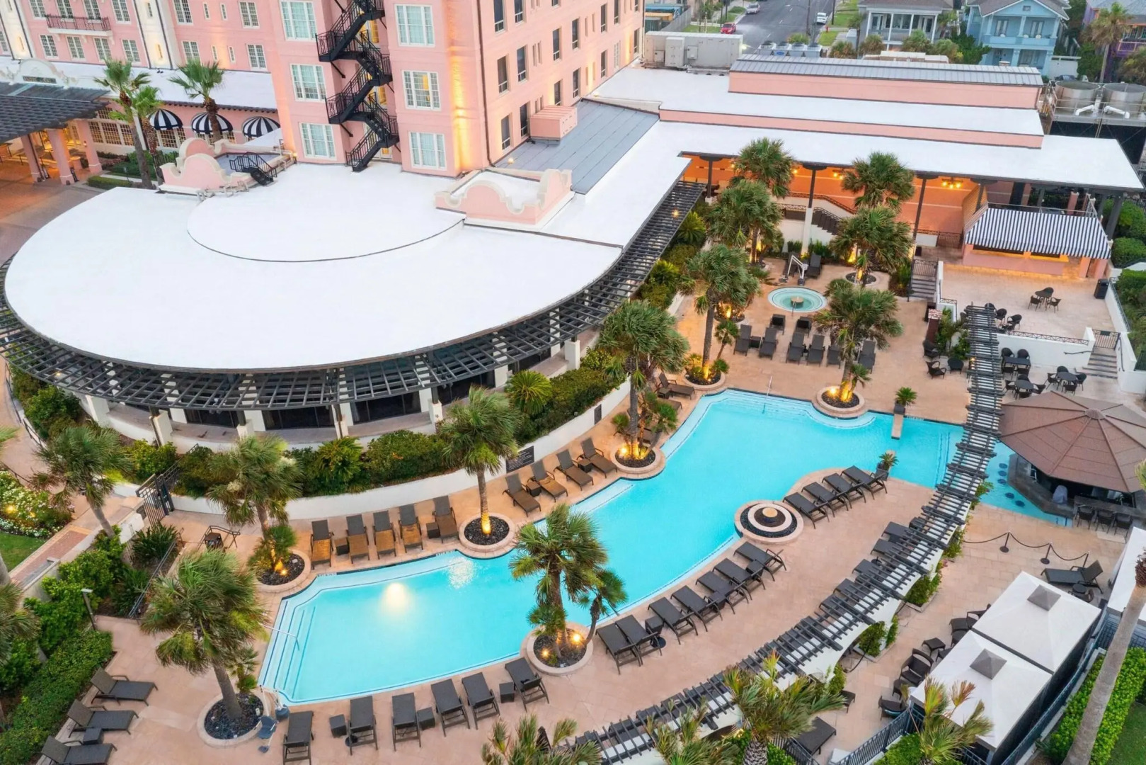 Grand Galvez Resort, Autograph Collection