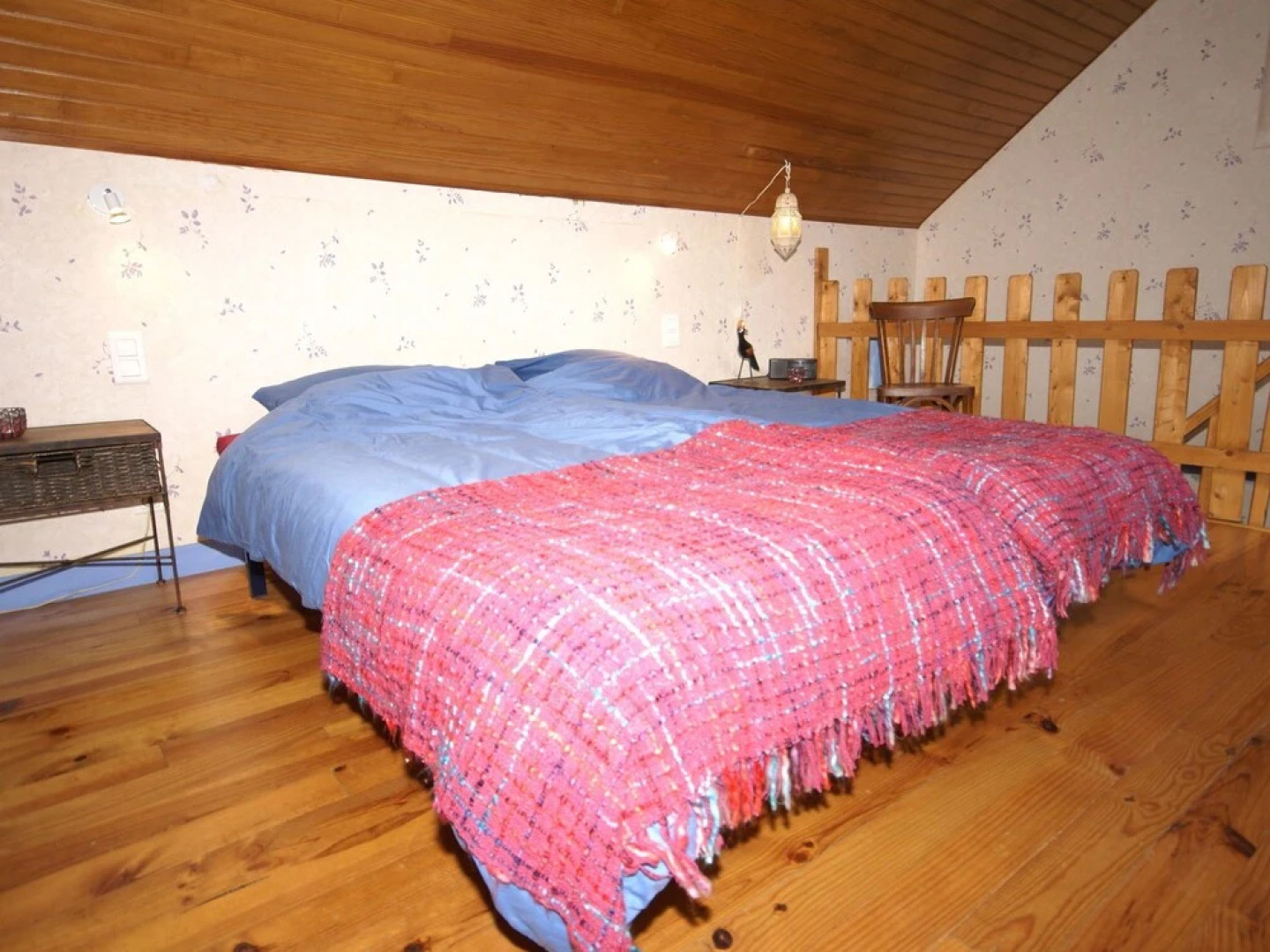 Quaint Holiday Home with Garden in Pionsat Auvergne