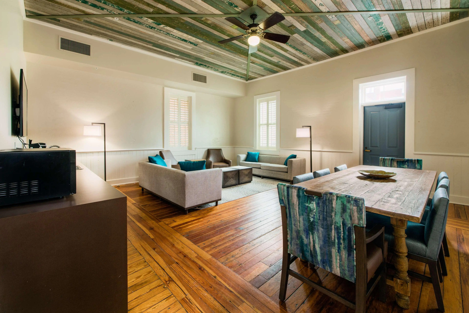 Hotel Florence, Tapestry Collection by Hilton