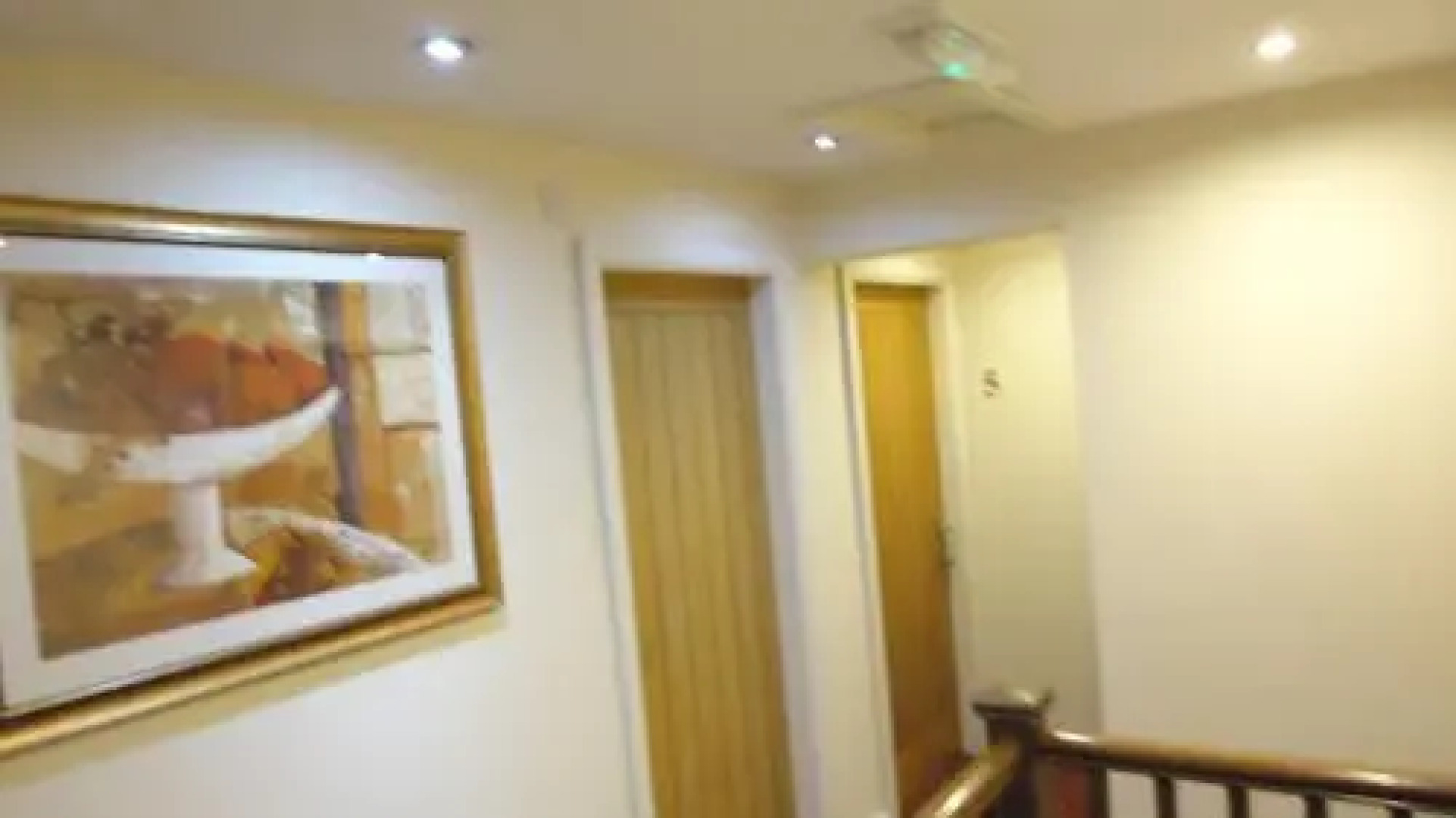 The Golden Lion Hotel