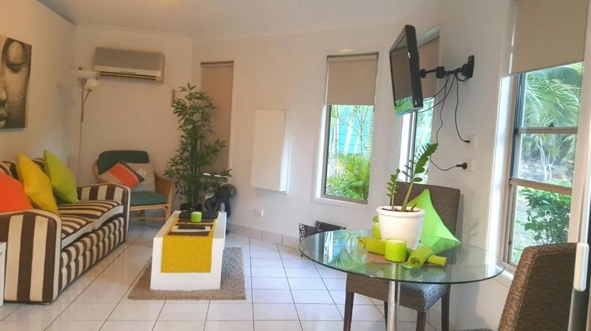 Boyne Island Motel and Villas