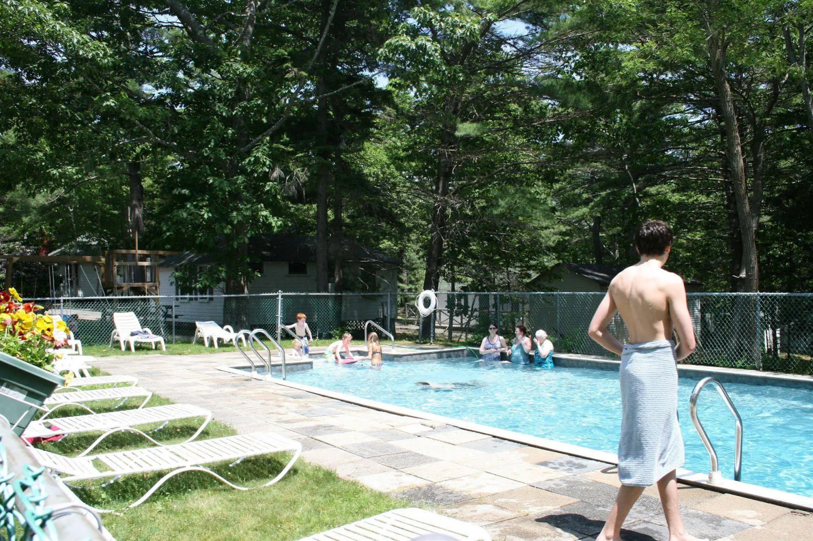 Hinckley's Dreamwood Cottages