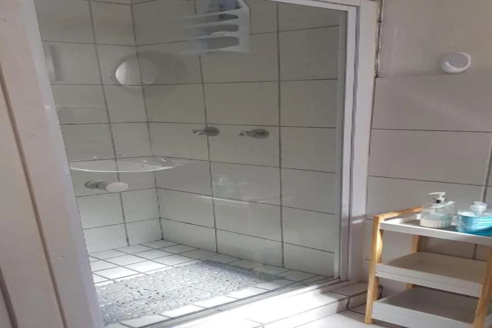 4 On Hoffman Seaview