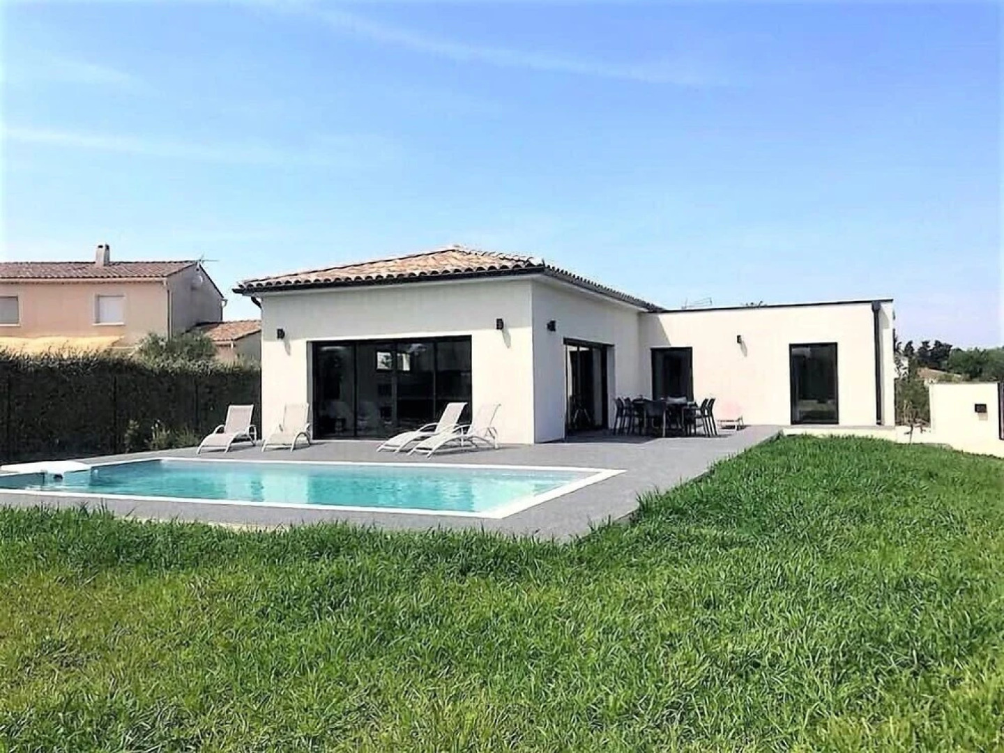 Villa Neuve 6 Personnes