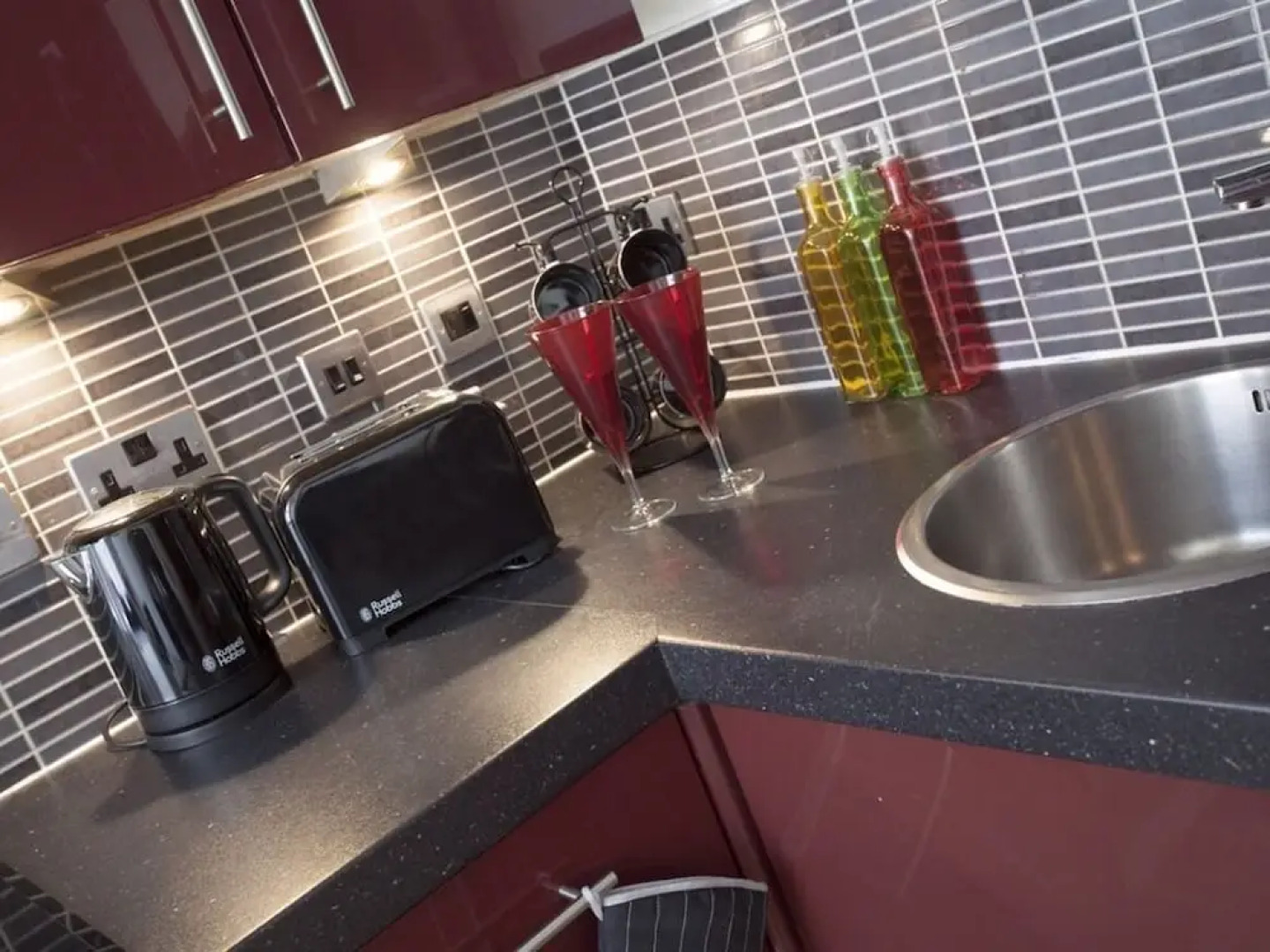 Lux Aparts Huddersfield Central