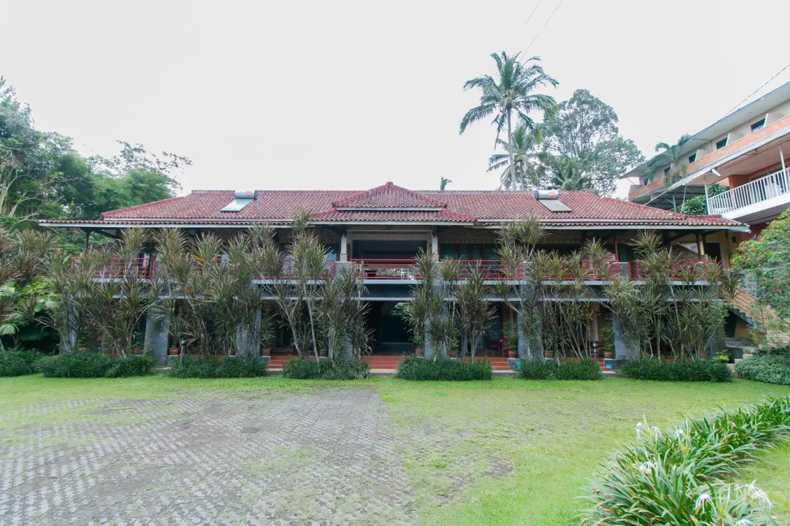 OYO 1924 Hotel Rafflesia