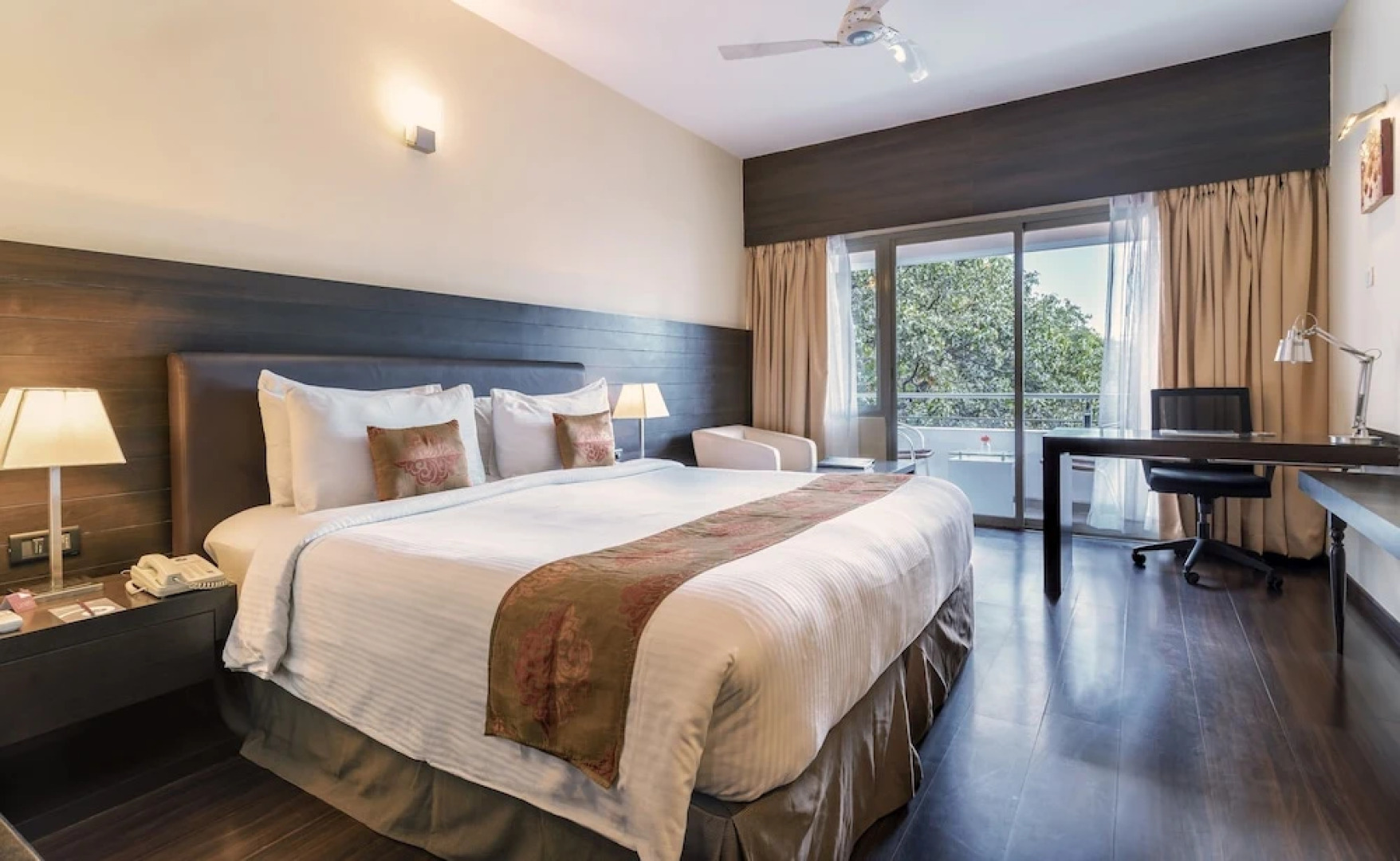 Zip by Spree Hotel at Woodrose Club