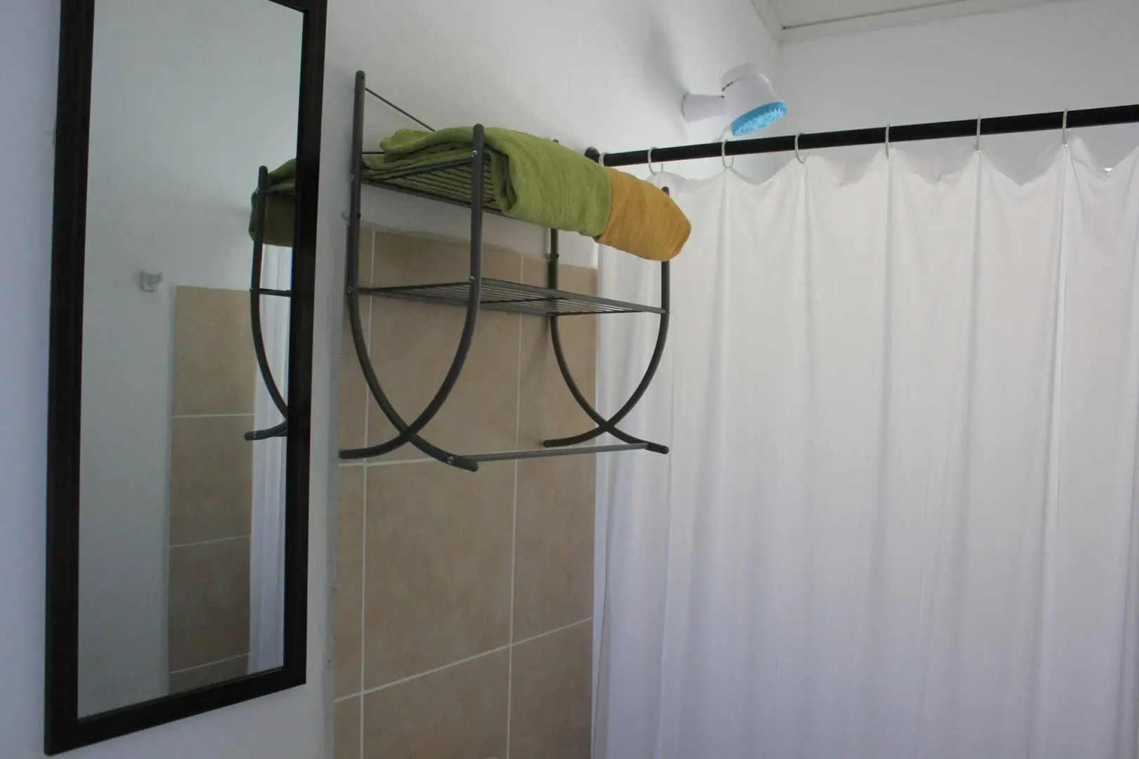 Jaco Lodge Quiet Hotel