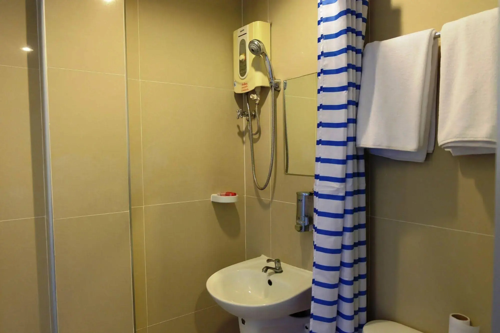 Take a Rest Hotel (Sukhumvit)