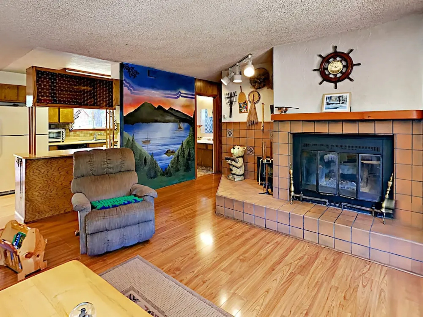 395 Pineland Dr Lake Tahoe Cabin by RedAwning