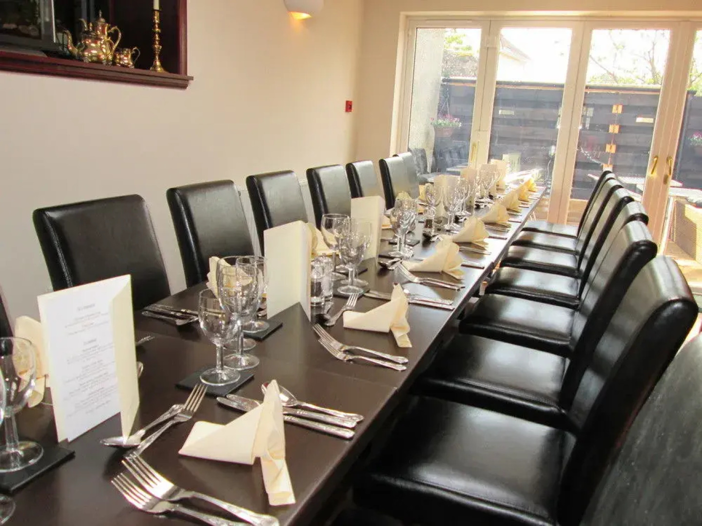 The Robertson Arms Hotel