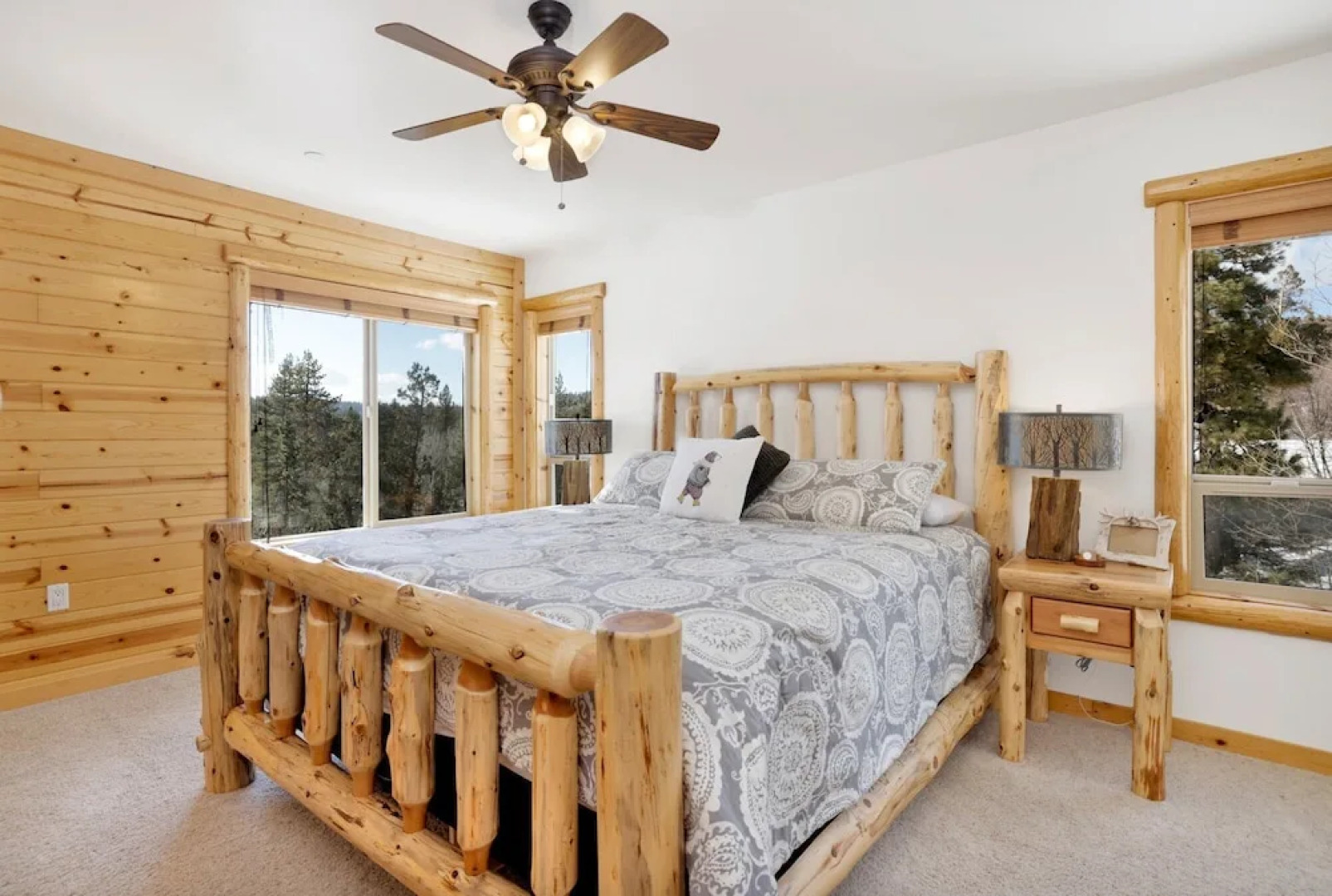 Cozy Lakeview Hideaway #2261