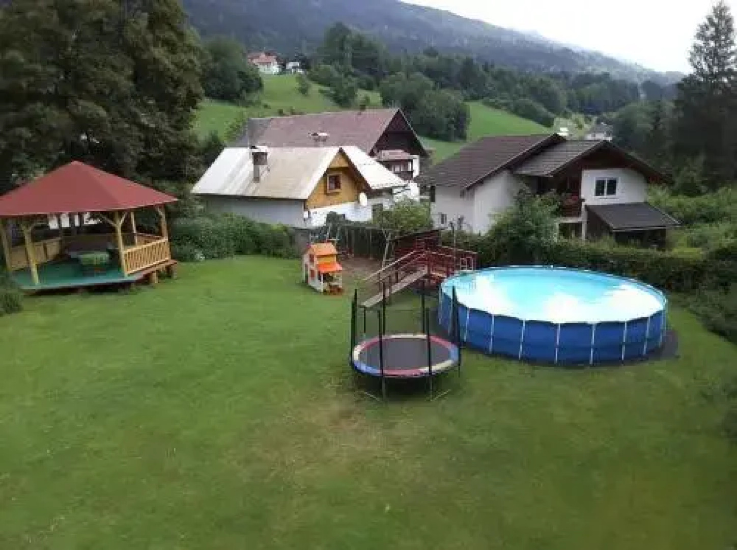 Garten- & Loggia-Appartement HERRENHAUS