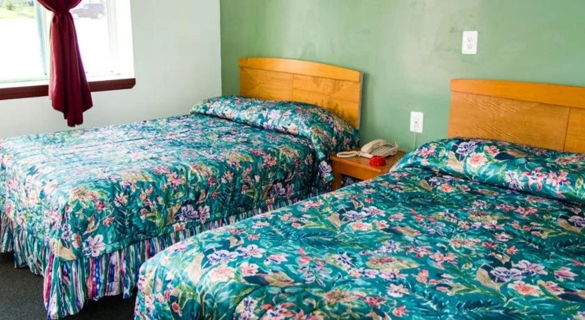 Bay Drive Motel