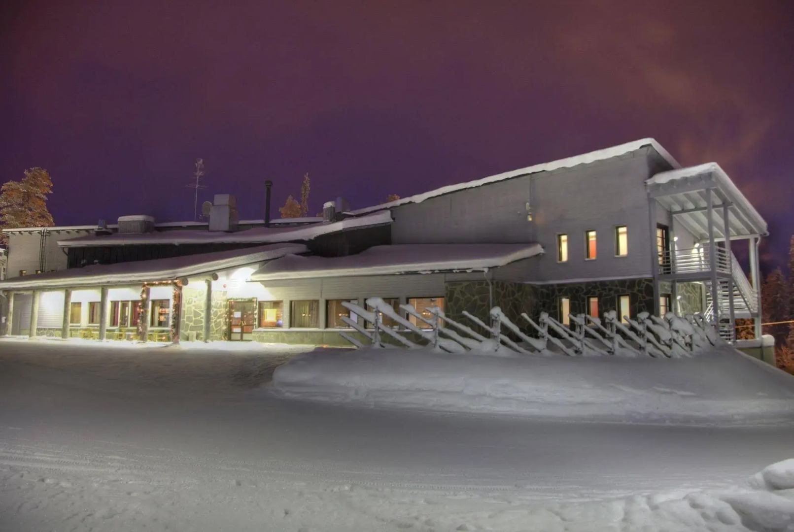 Santa's Hotel Aurora & Igloos