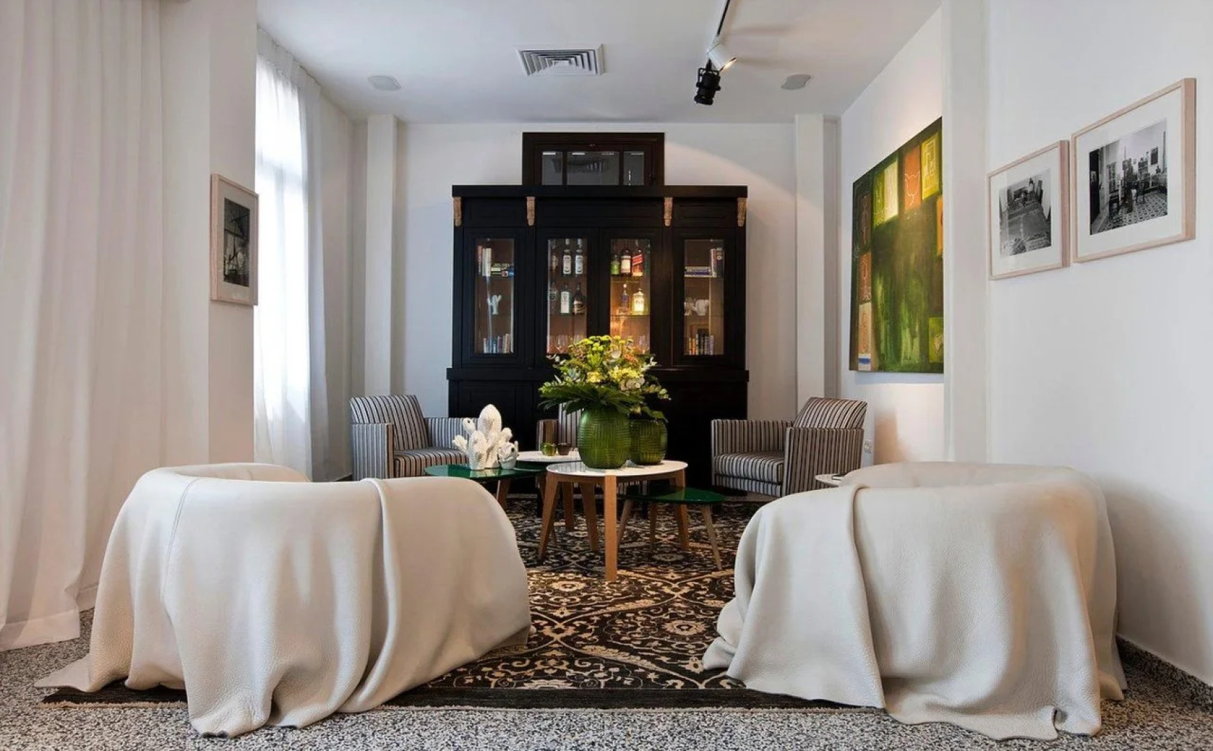 Villa Rothschild by Zvieli Hotels