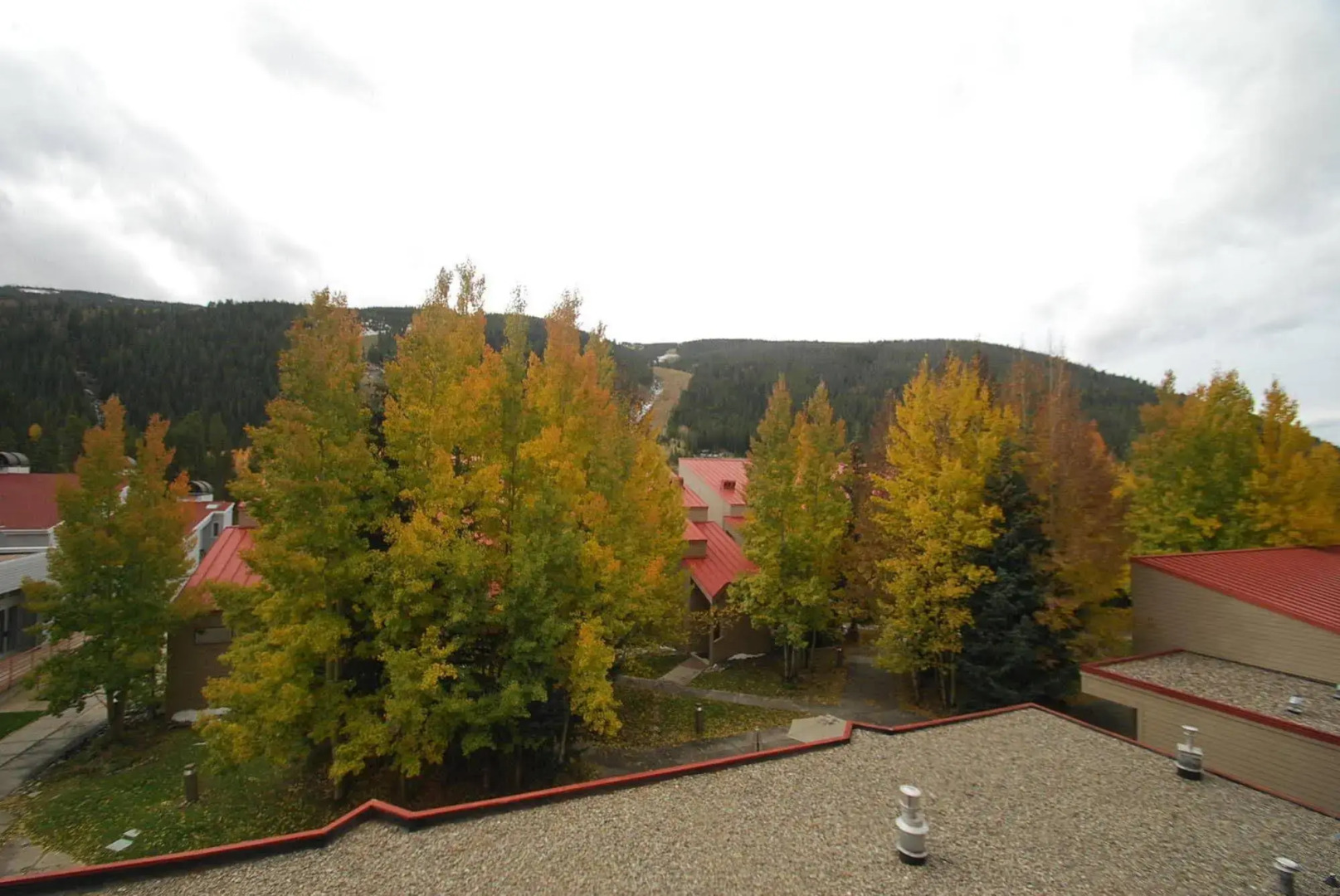 Ski Run Lodge by Key to the Rockies