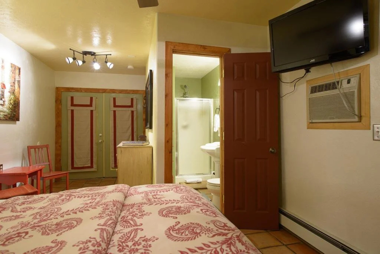 Cali Cochitta Vacation Rentals