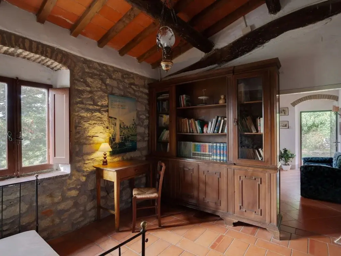 Hillside Retreat With a View