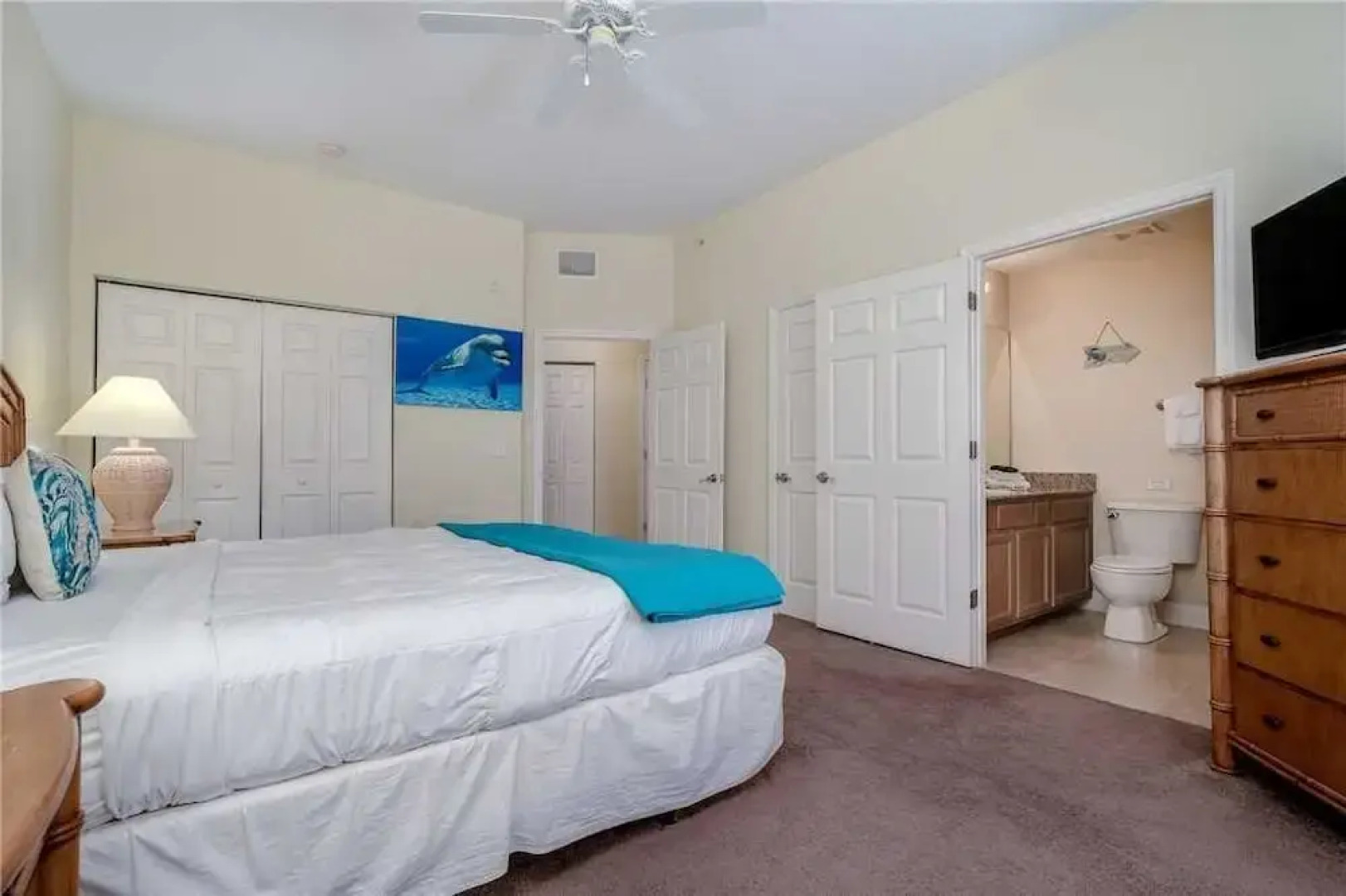 207 - Palms of Treasure Island