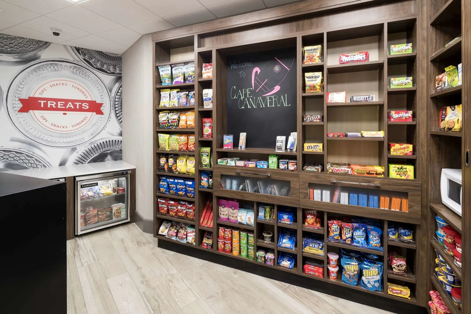 Home2 Suites by Hilton Cape Canaveral Cruise Port, FL