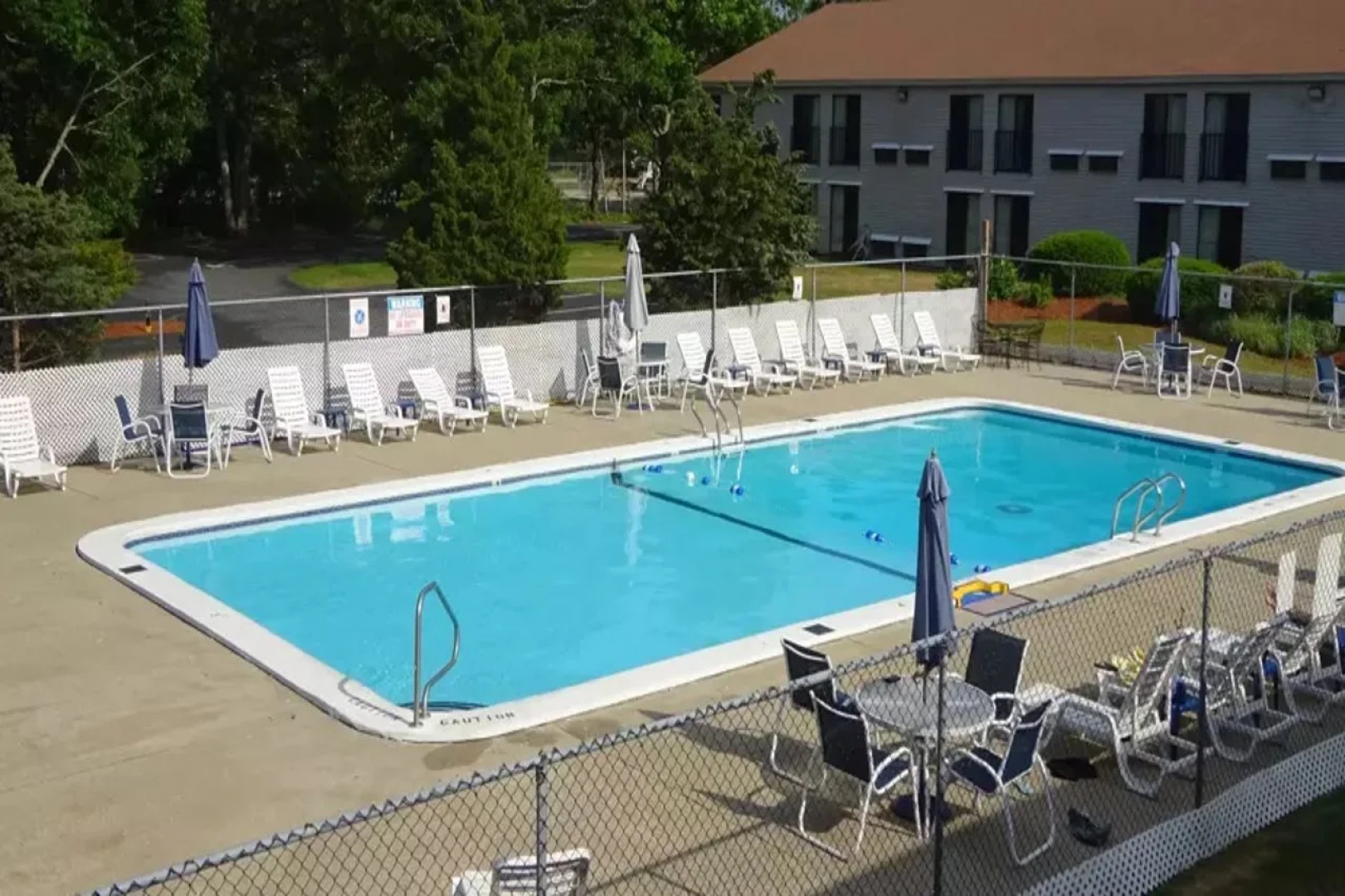 The Mariner Resort Cape Cod by The Red Collection