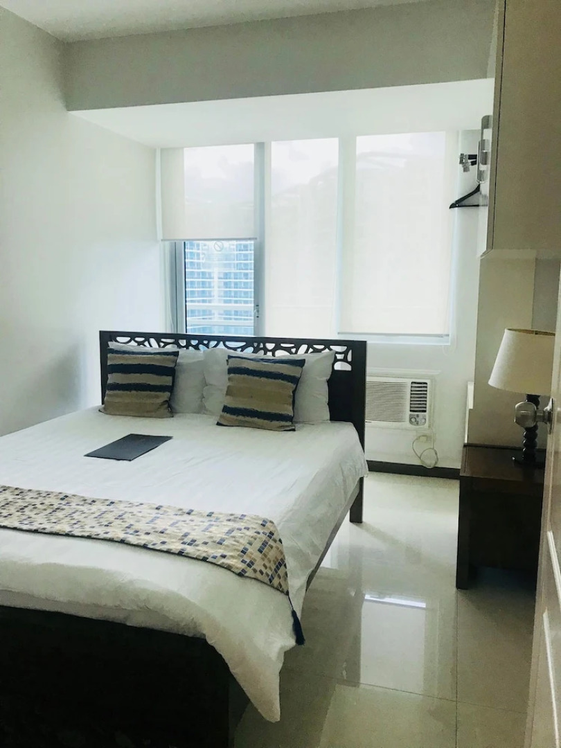 Azure Beach Club Paris Hilton