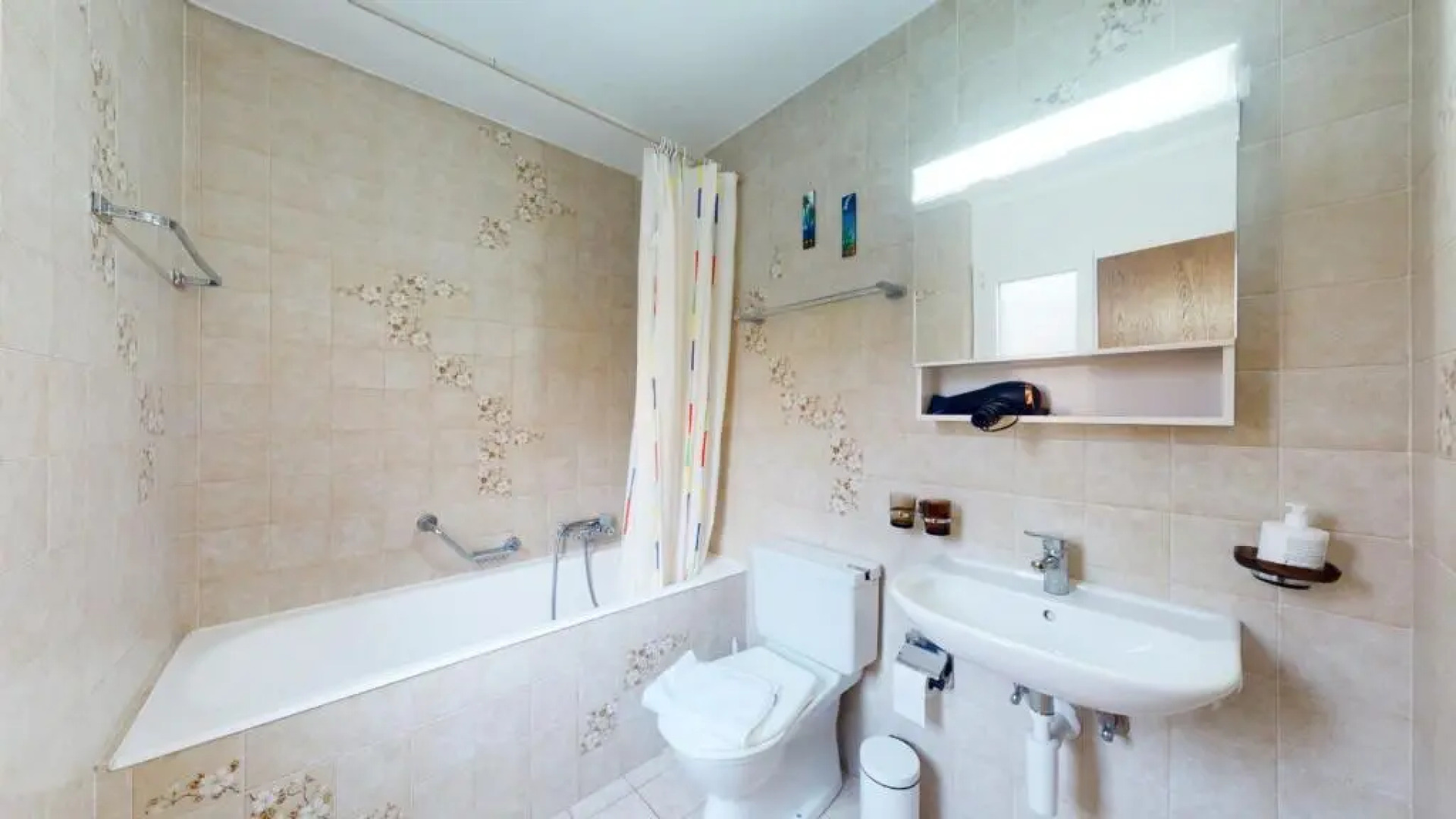 Spacious studio in a nice area in Sierre