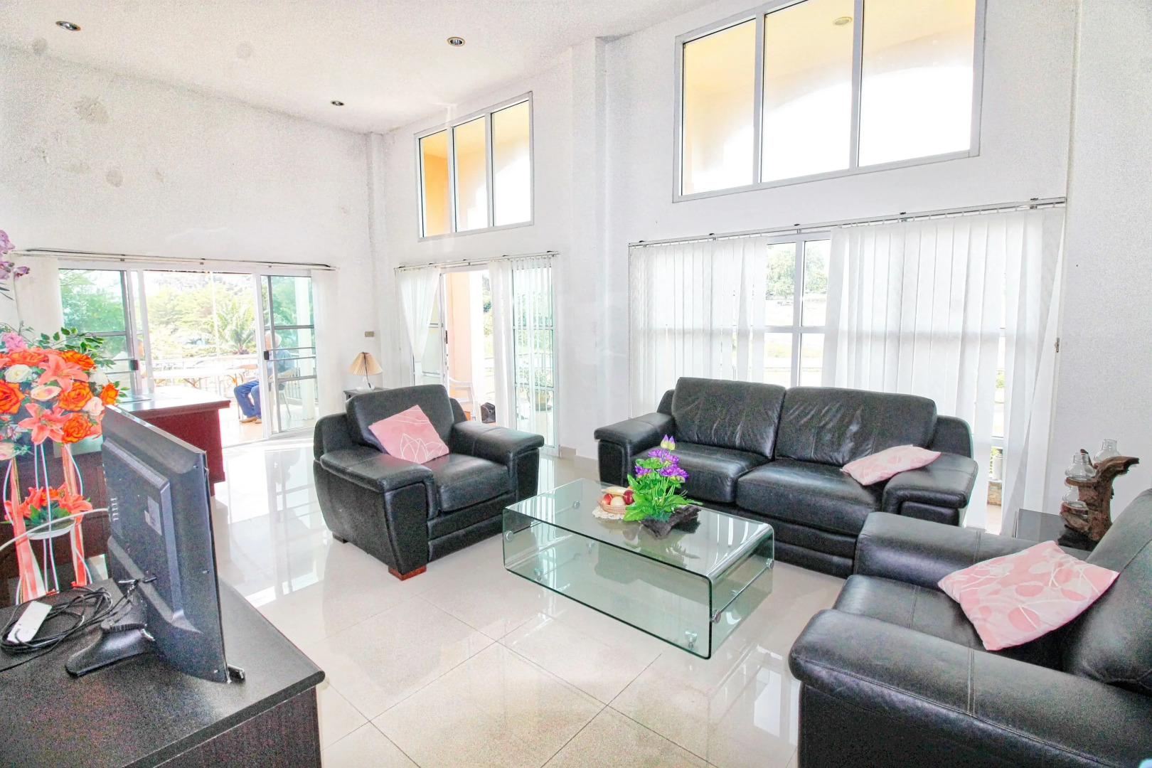 Cliff & Beach Villas