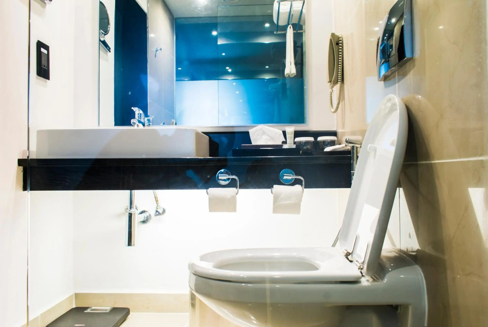 Отель Onomo Dar es Salaam