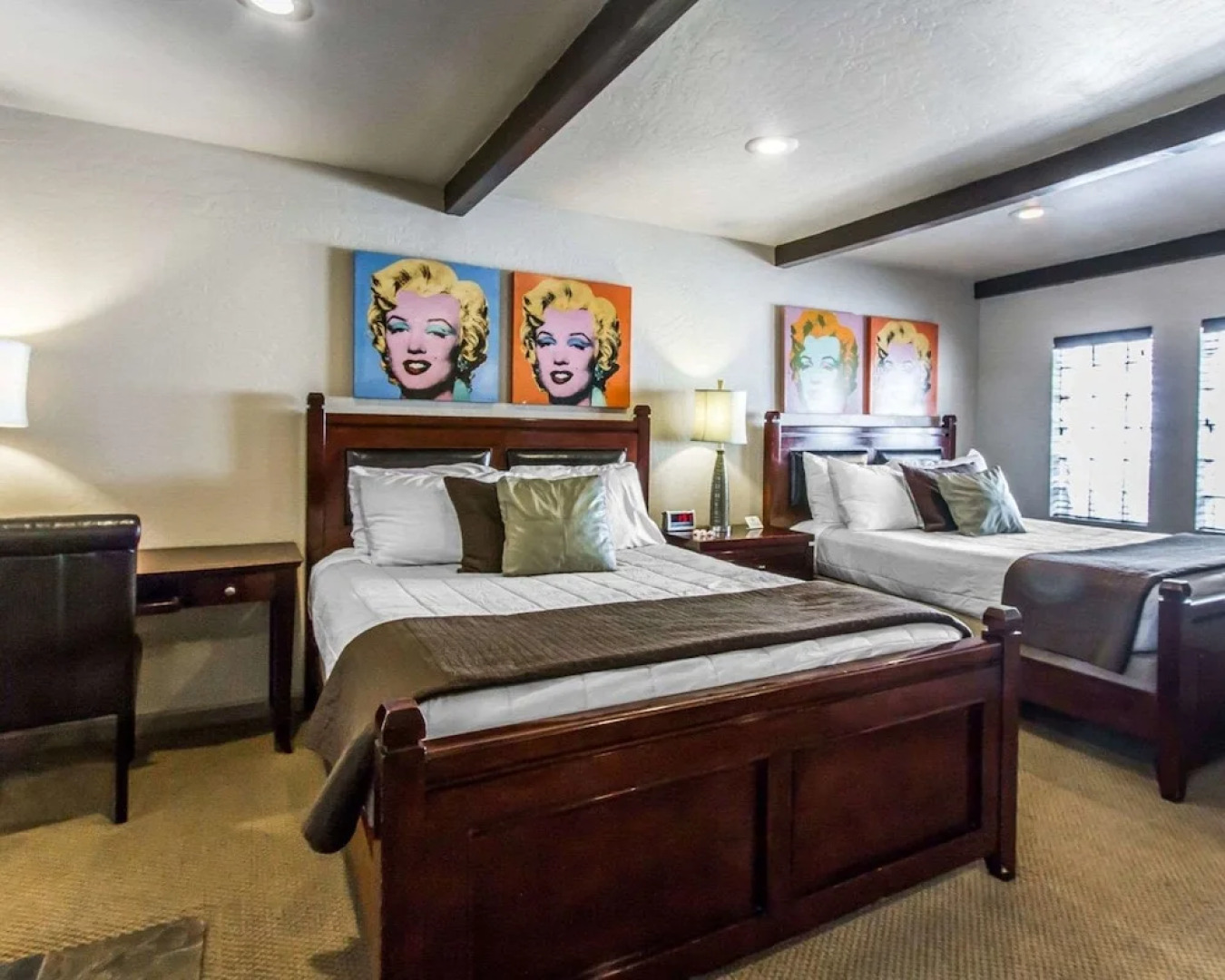 Rodeway Inn & Suites Downtowner-Rte 66