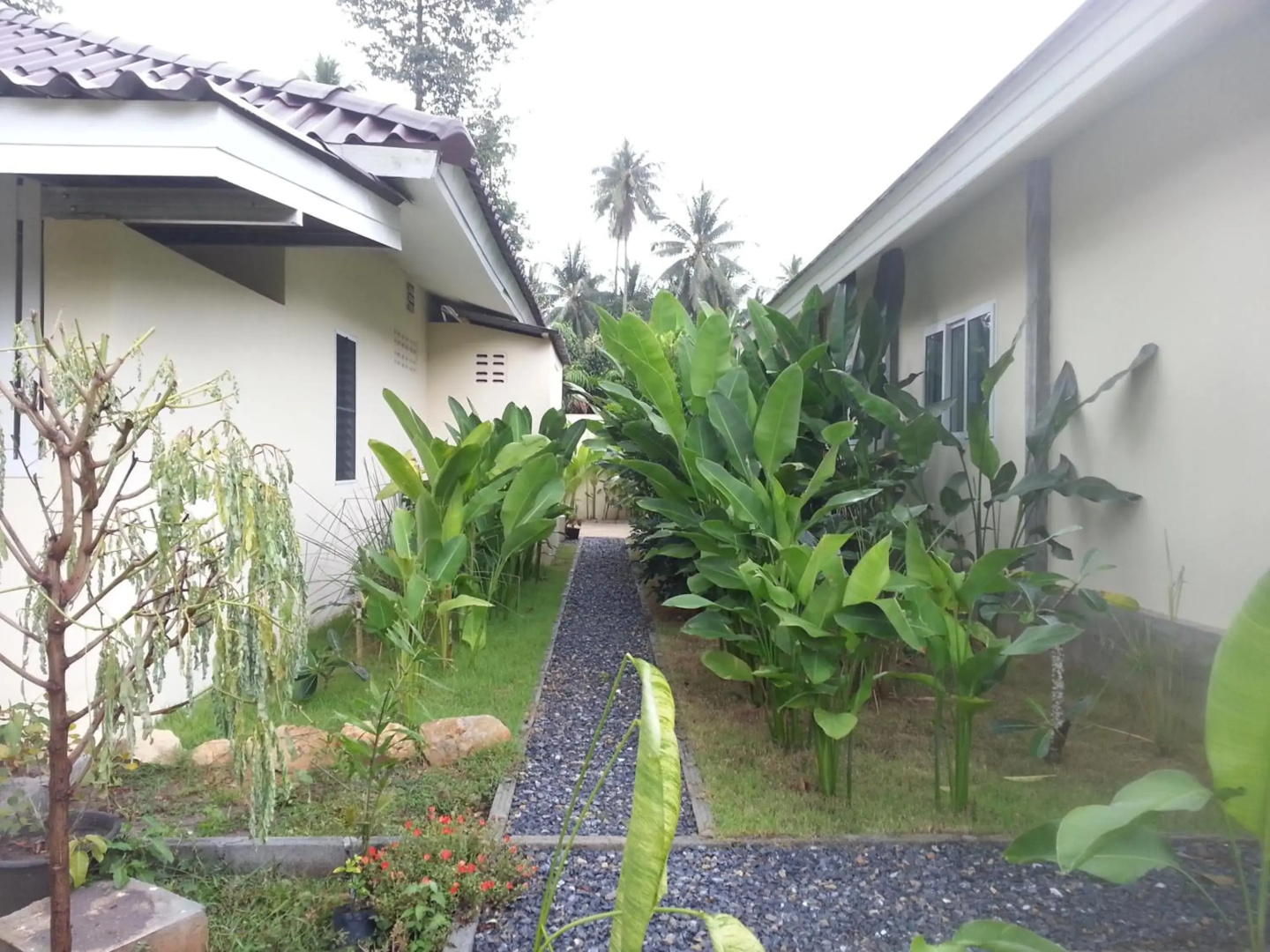 Khanom Garden Suite Resort
