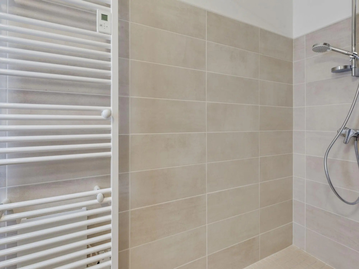 Alluring Holiday Home in Estagel with Private Pool