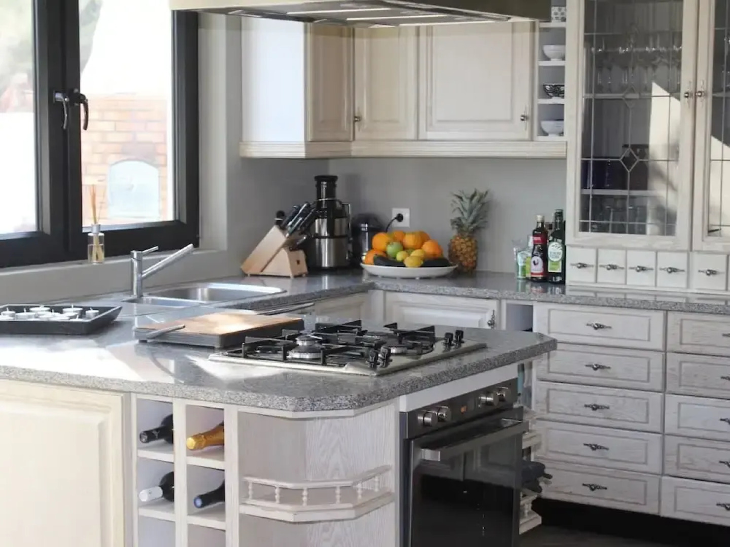 Luxurious Villa in Silves With Swimming Pool