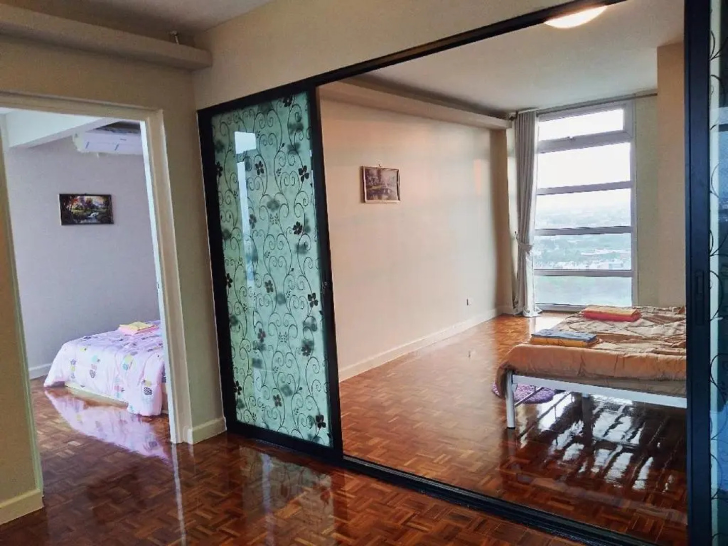 21C Riviera Up Condominium