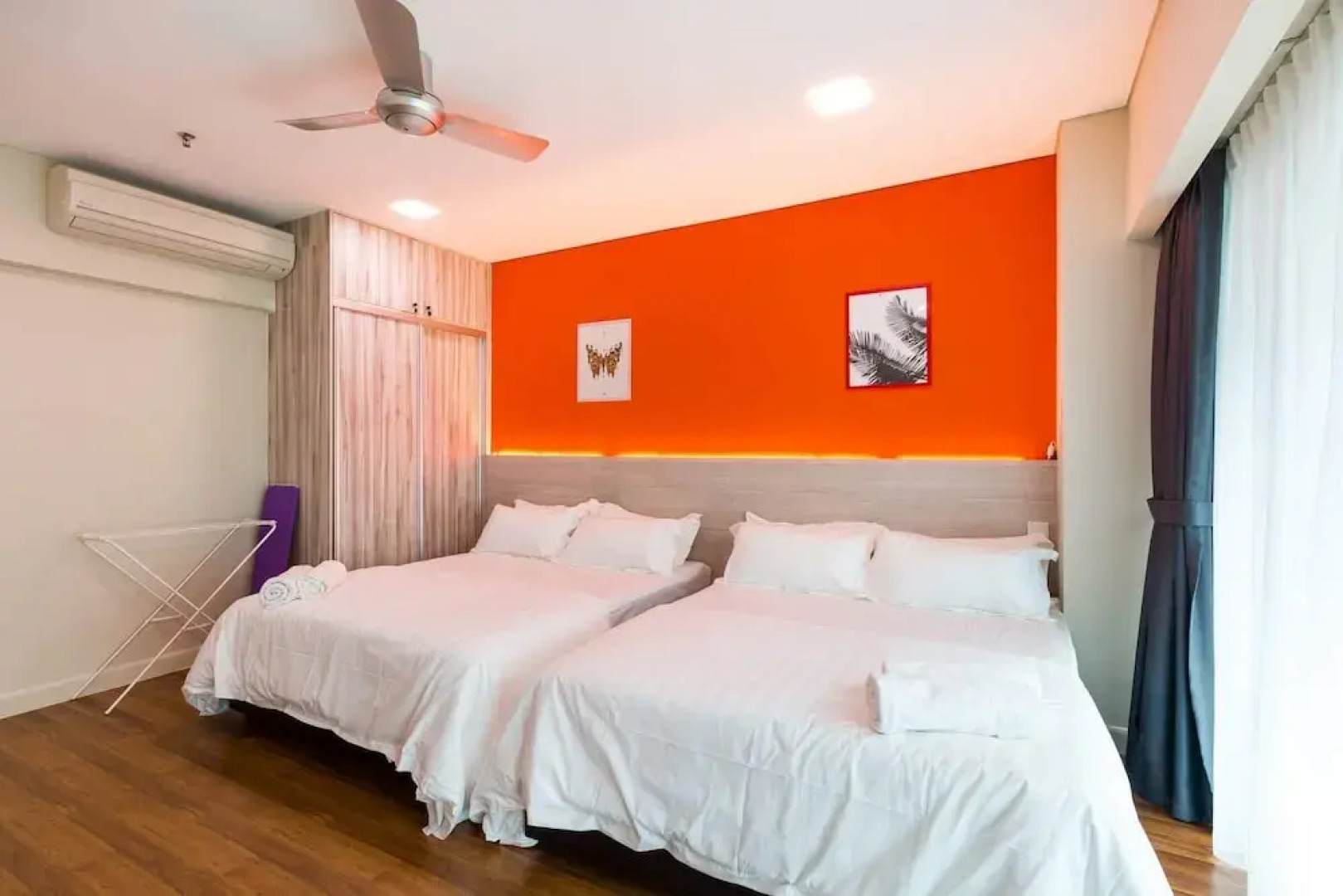 Bright 3 Queen Bed Condo Walk to KL Tower