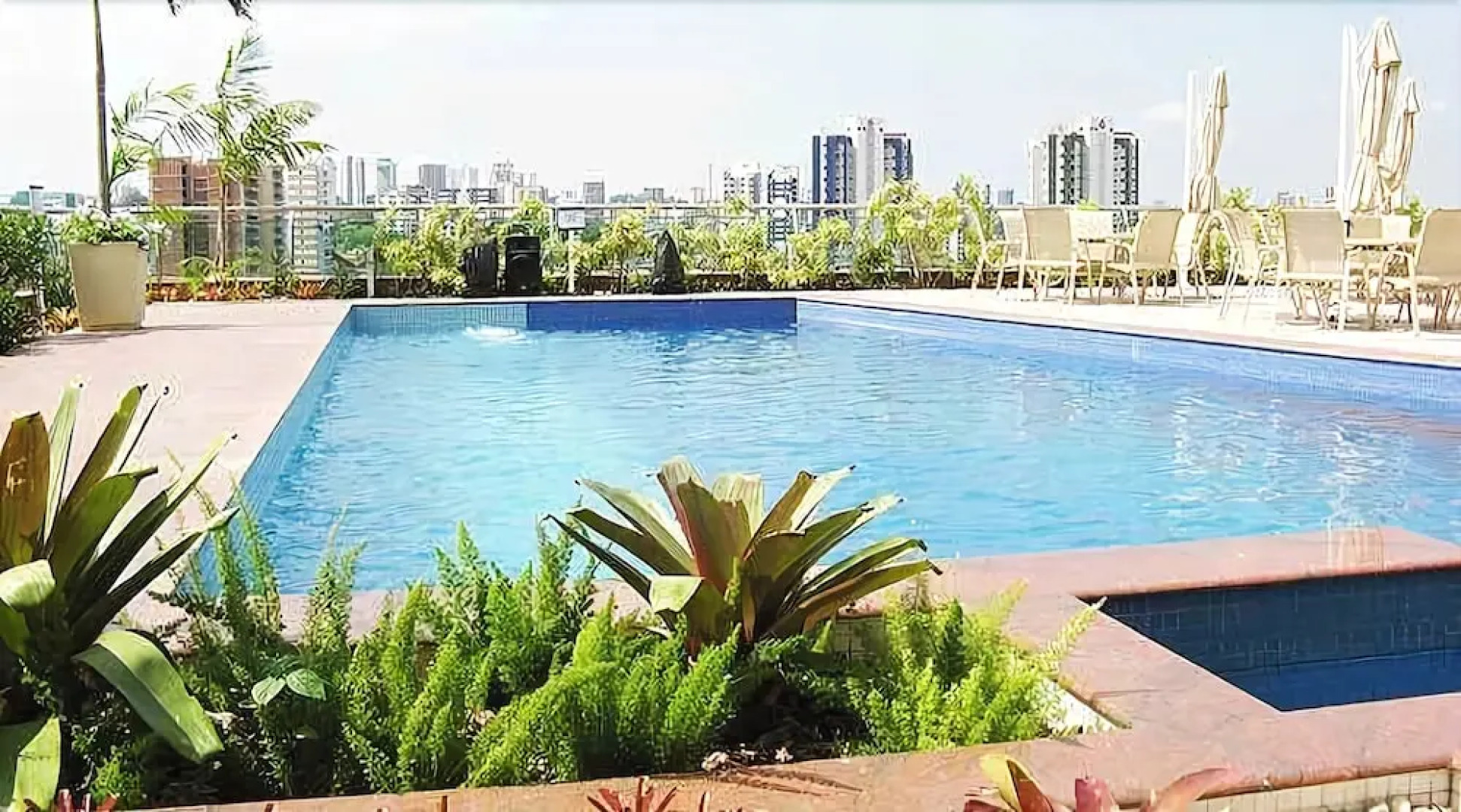 Caesar Business Manaus