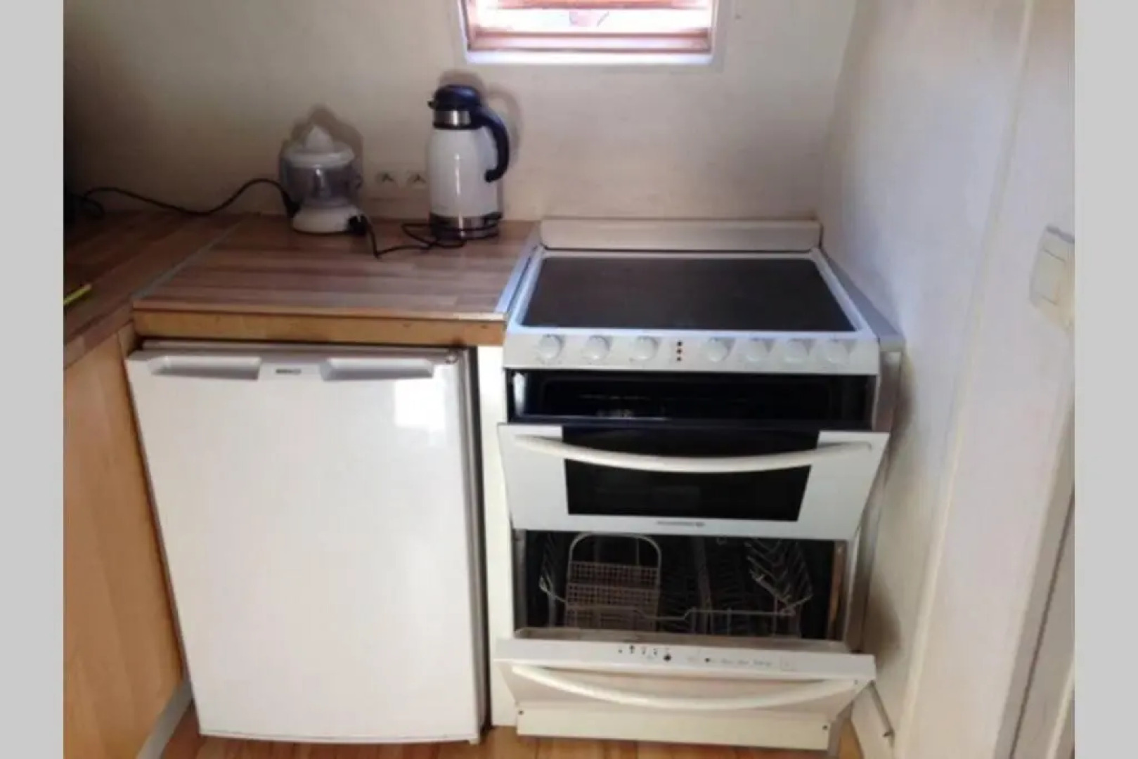 Charming flat middle of Trouville, 150m from beach