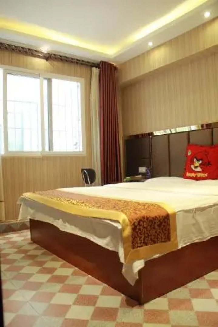 Bazhong Xinchen Business Inn