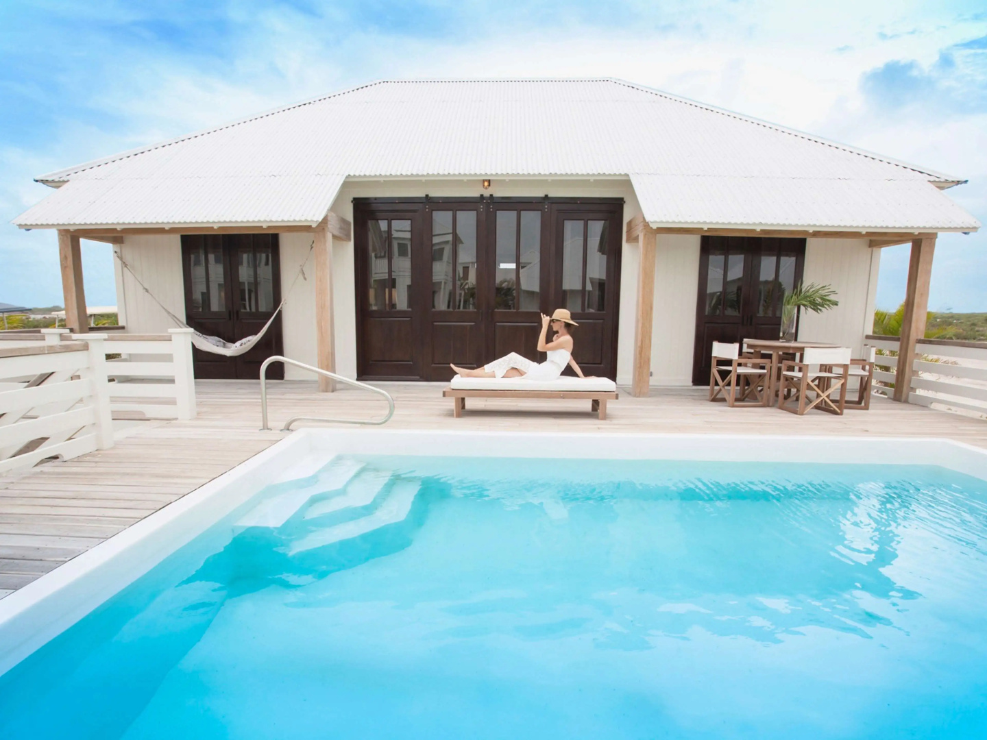 Mahogany Bay Resort & Beach Club, Curio Collection by Hilton